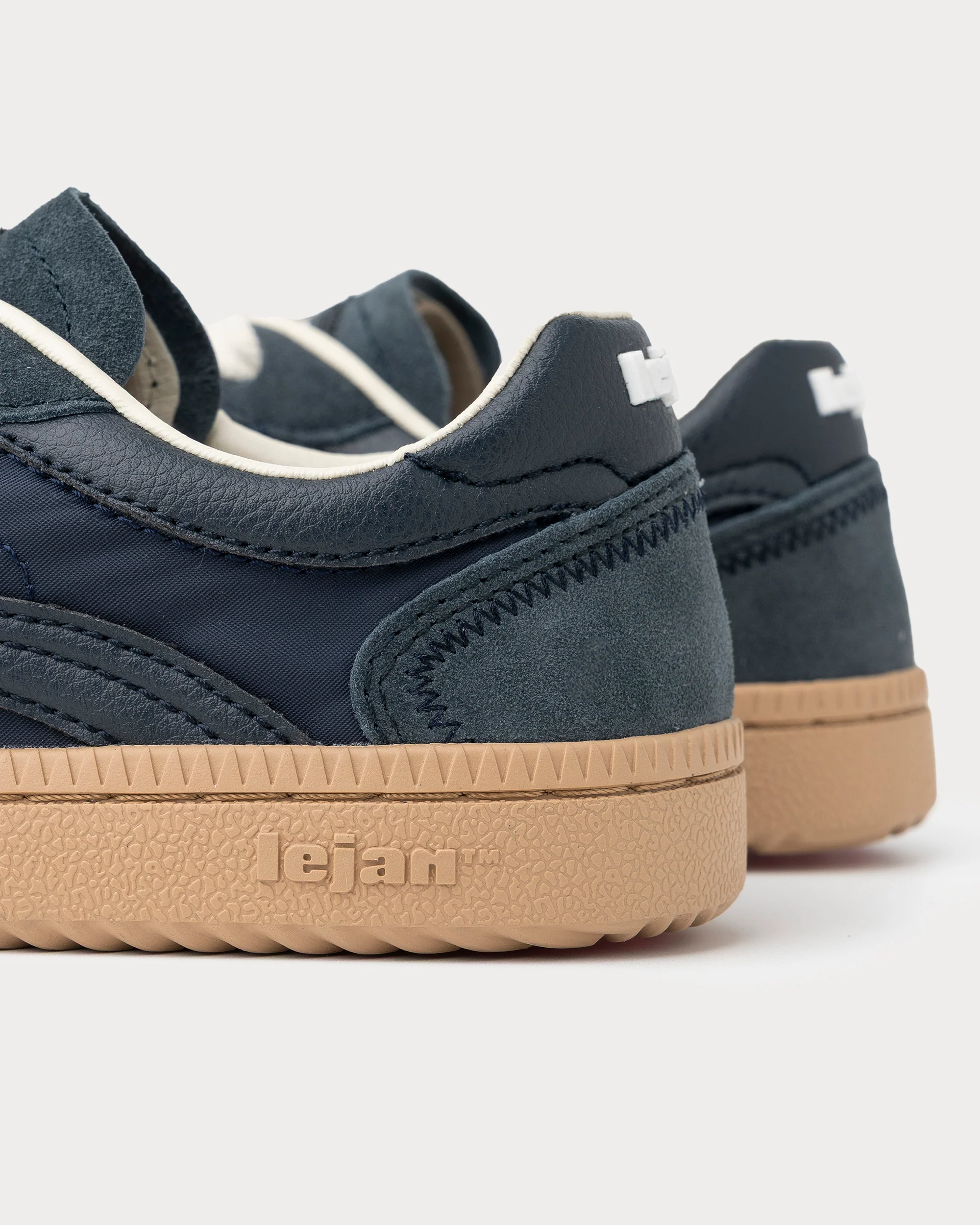Lejan One® Wide - Navy - Image 5